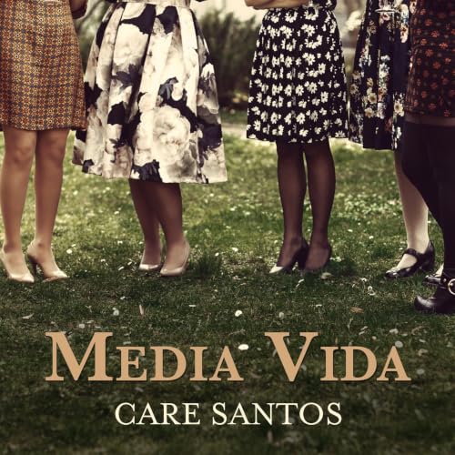 Portada de Media Vida, de Care Santos